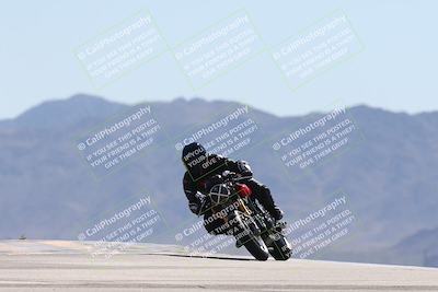 media/Oct-13-2025-Moto Forza (Mon) [[a66d839500]]/3-B Group/Session 4 (Turn 9)/